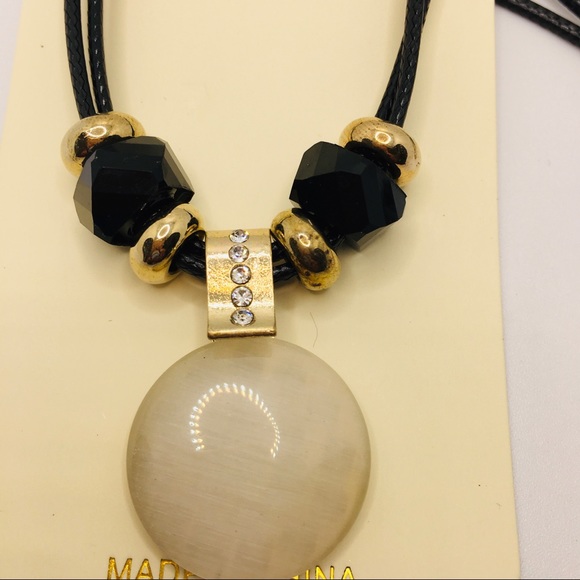 NECKLACE BLACK AND GOLD WITH CRYSTALS ! - Picture 6 of 14